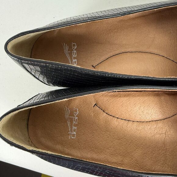 Dansko Nastacia Loafers Women's 9.5 Black Croc Leather Slip-On Low Top Shoes - Picture 9 of 10